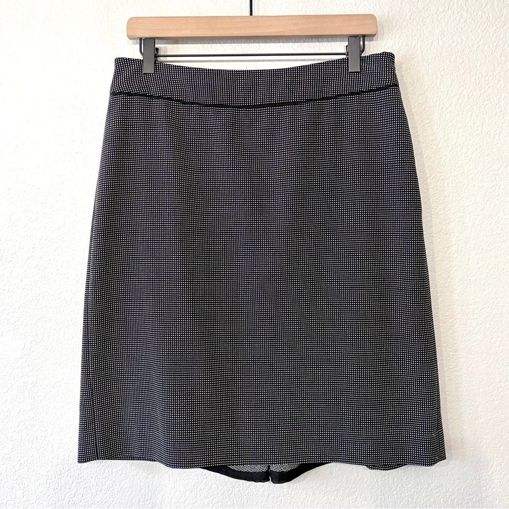 White House Black Market Polka Dot Ruffle Hem Skirt
